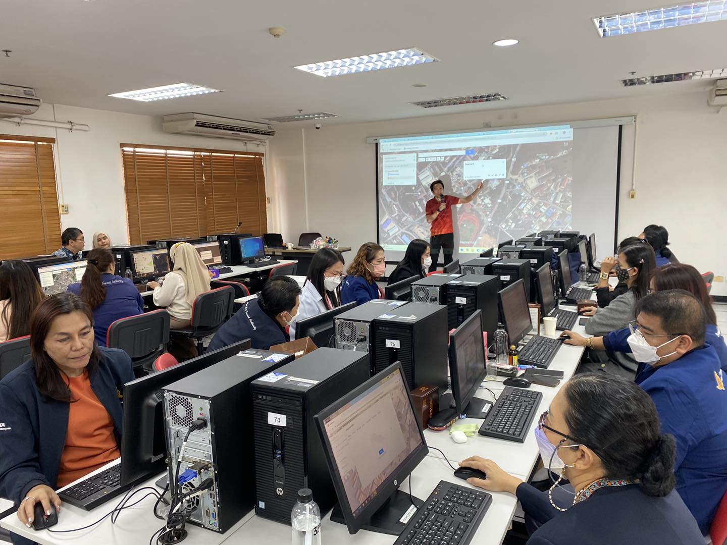กิจกรรมย่อยที่ 2 “Google Tools”รุ่นที่ 3 โครงการพัฒนาทักษะดิจิทัลให้กับบุคลากรและสื่อสารการแปลงแผนสู่การปฏิบัติ เพื่อซักซ้อมความเข้าใจโปรแกรมประยุกต์ ในปัจจุบัน ครั้งที่ 2